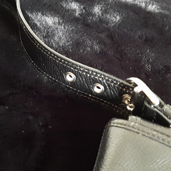 2/$50 DANIERE Genuine Leather Crossover Bag - Picture 13 of 16
